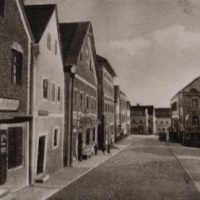 283666_423085824399891_198438822_n