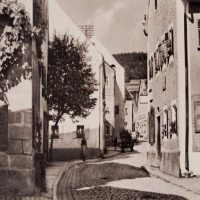 375712_422419677799839_2136560452_n