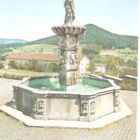 487151_423180121057128_1635436854_n